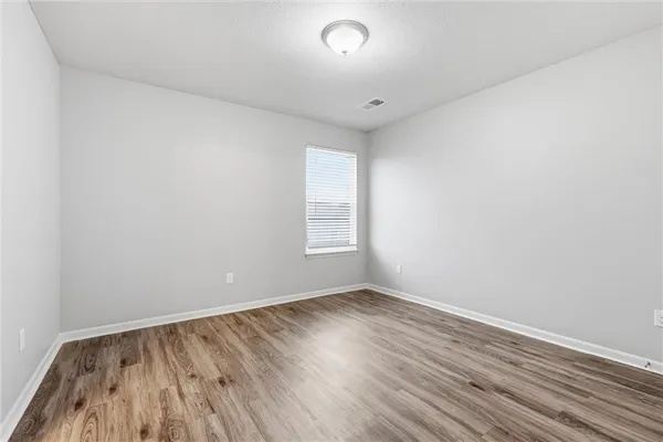 $350,000 | 21305 West 215th Street, Spring Hill, KS 66083