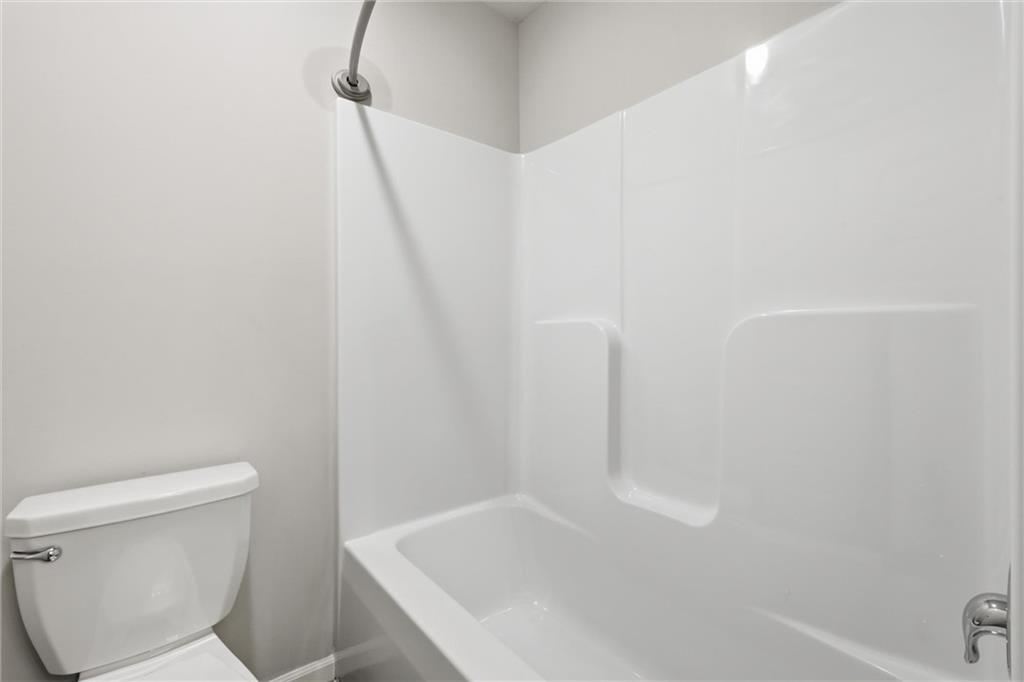 21305 West 215th Street Spring Hill, KS 66083 - Photo 25 of 32