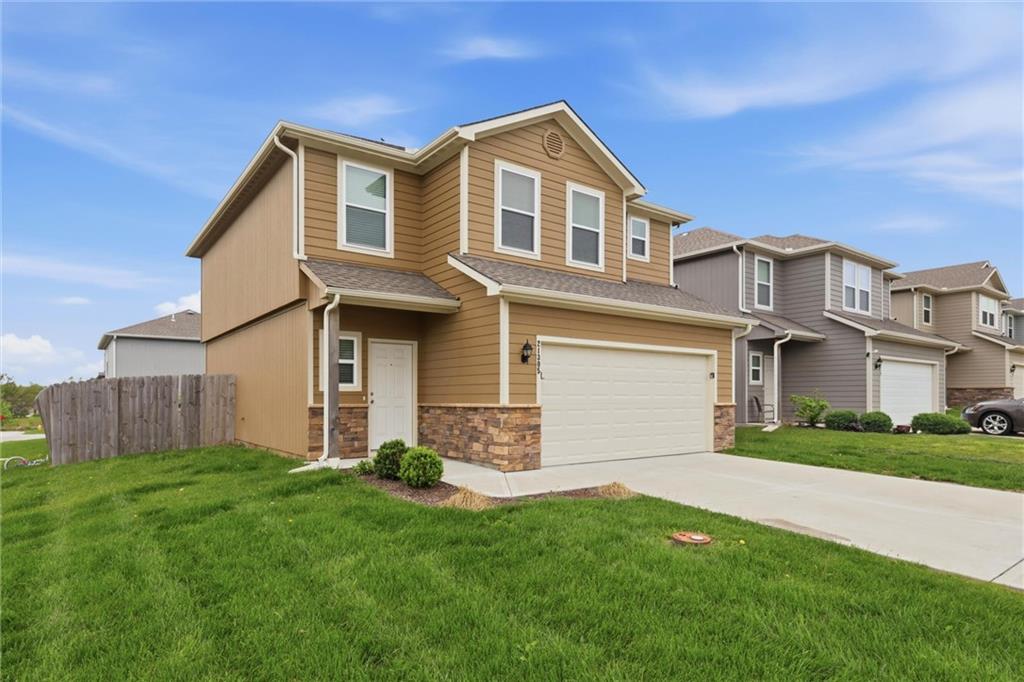 21305 West 215th Street Spring Hill, KS 66083 - Photo 3 of 32