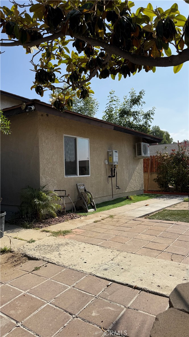 2445 Phyllis Street Simi Valley, CA 93065 - Photo 1 of 10