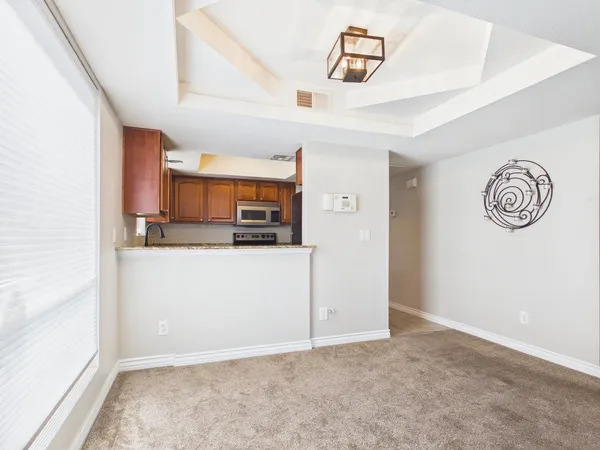 $1,500 | 3420 West Danbury Drive, Unit C203, Phoenix, AZ 85053