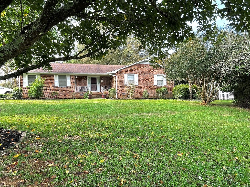 211 Greenland Road Anderson, SC 29626 - Photo 1 of 26 Gallery Image 1