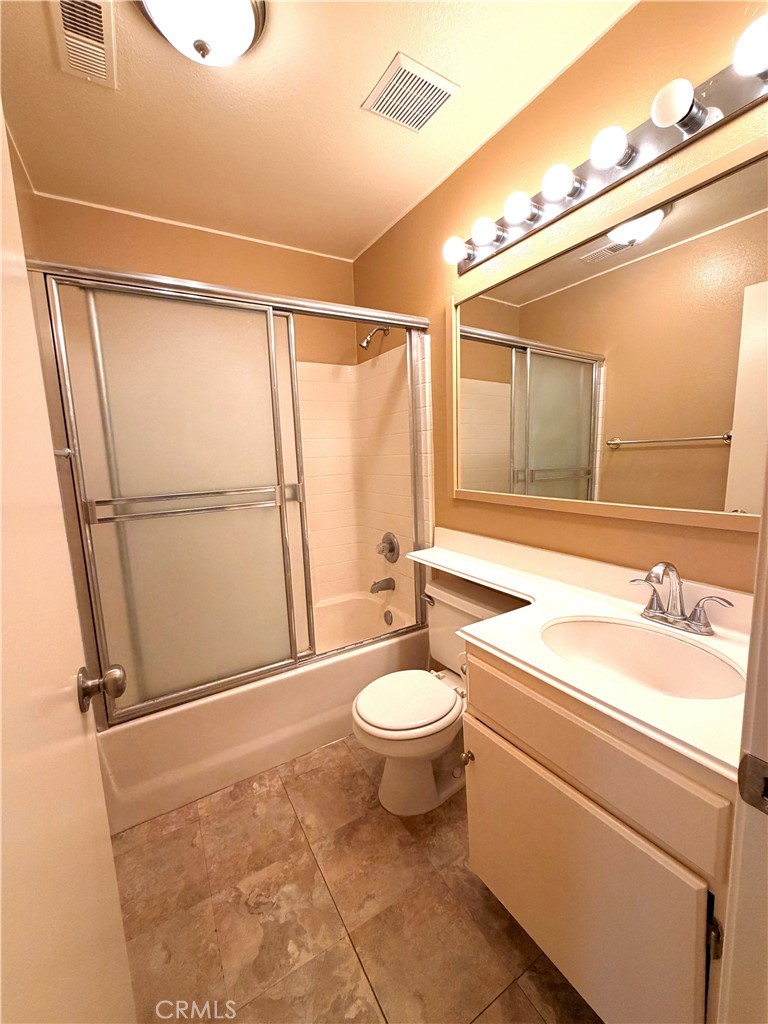 30731 East Loma Linda Road Temecula, CA 92592 - Photo 13 of 16
