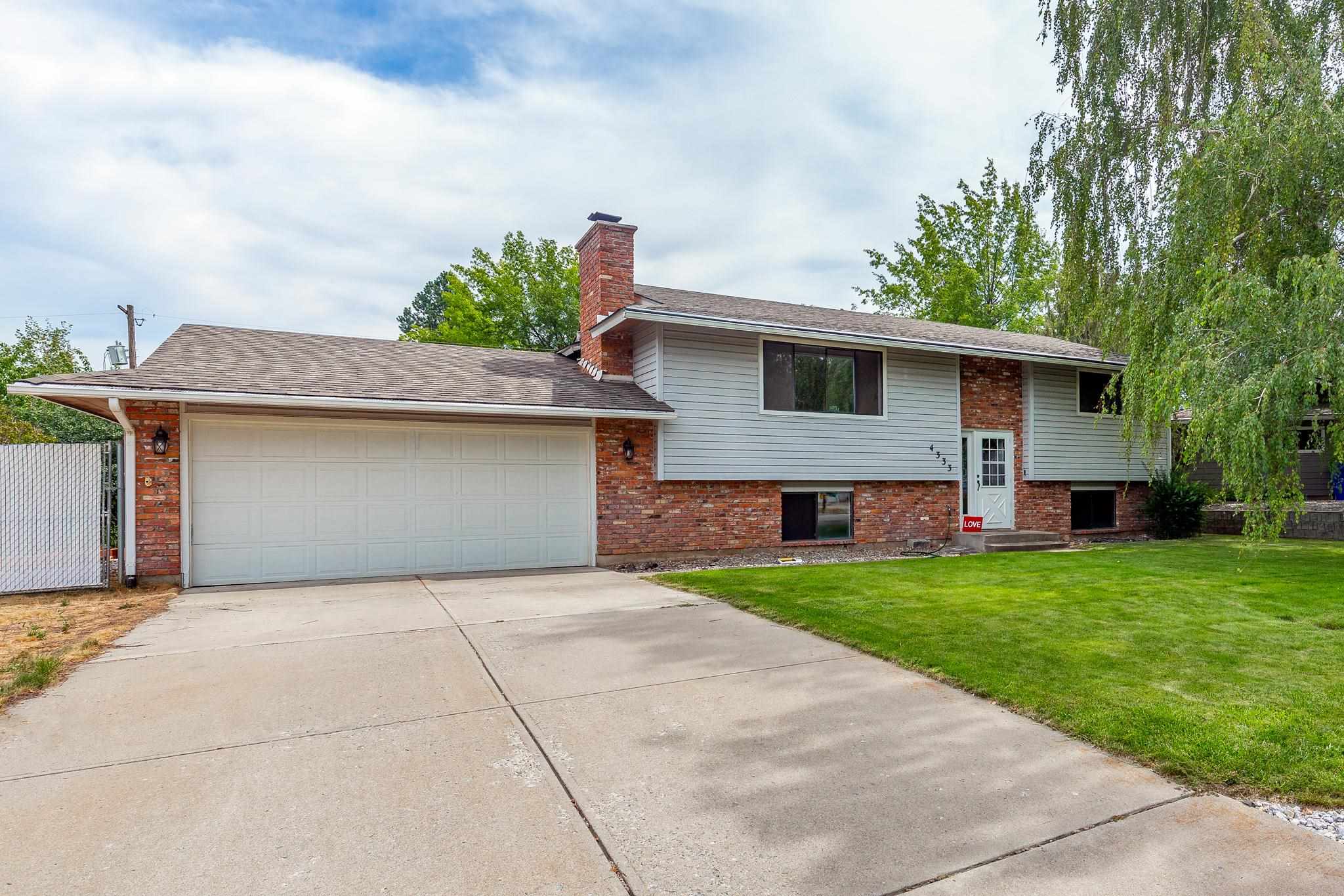 4333 South Locust Road Spokane Valley, WA 99206 - Photo 1 of 45 Gallery Image 1