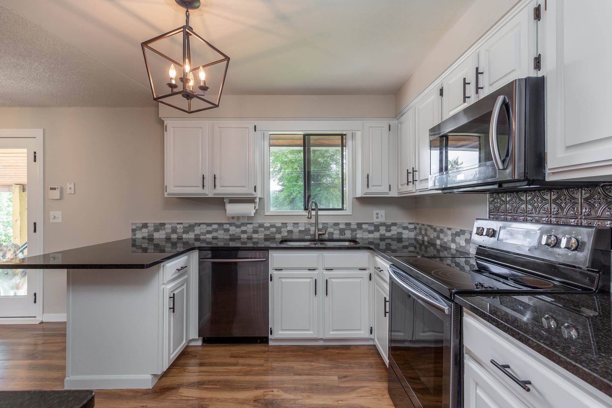 4333 South Locust Road Spokane Valley, WA 99206 - Photo 13 of 45 Gallery Image 13