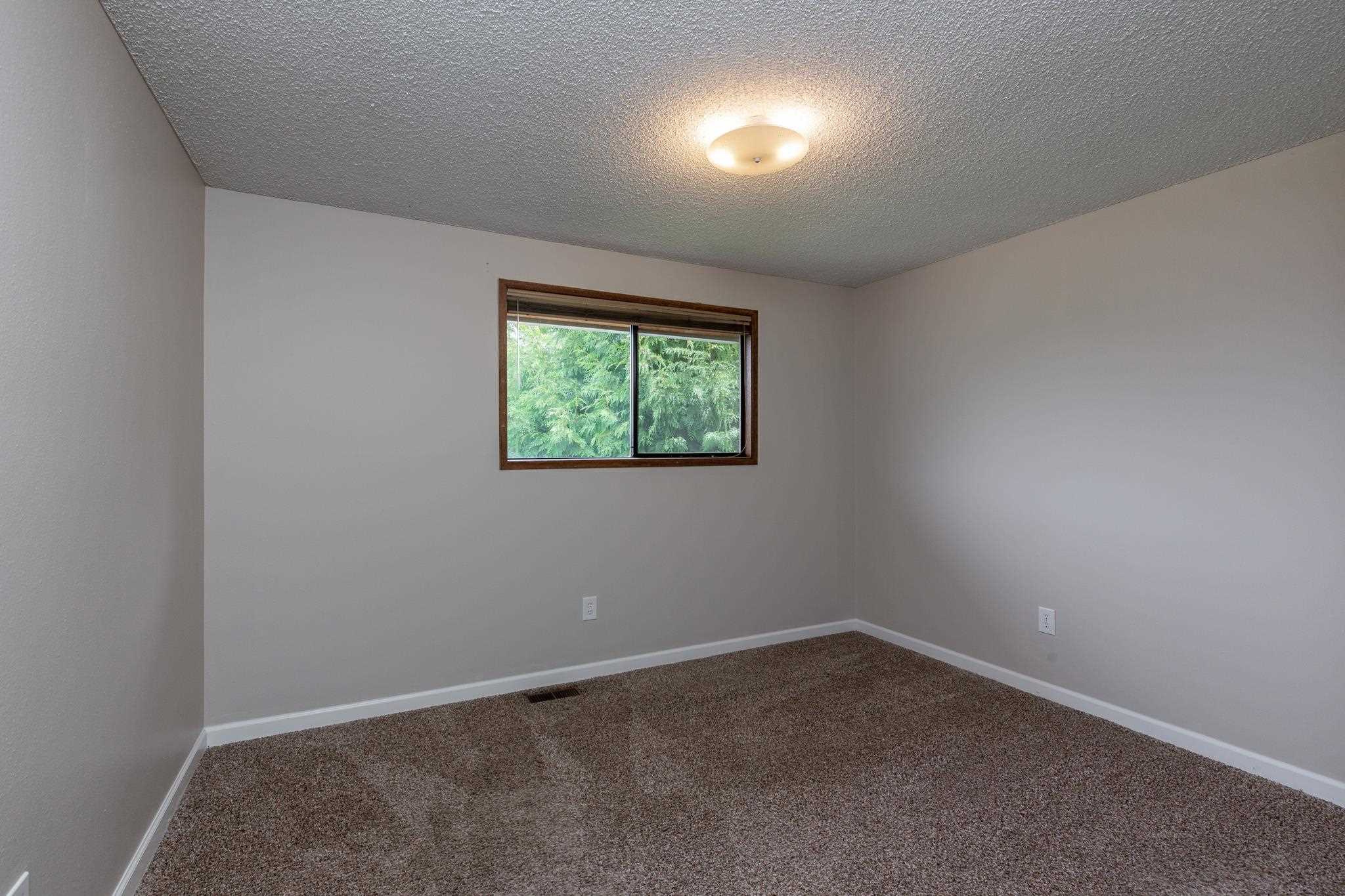 4333 South Locust Road Spokane Valley, WA 99206 - Photo 15 of 45 Gallery Image 15