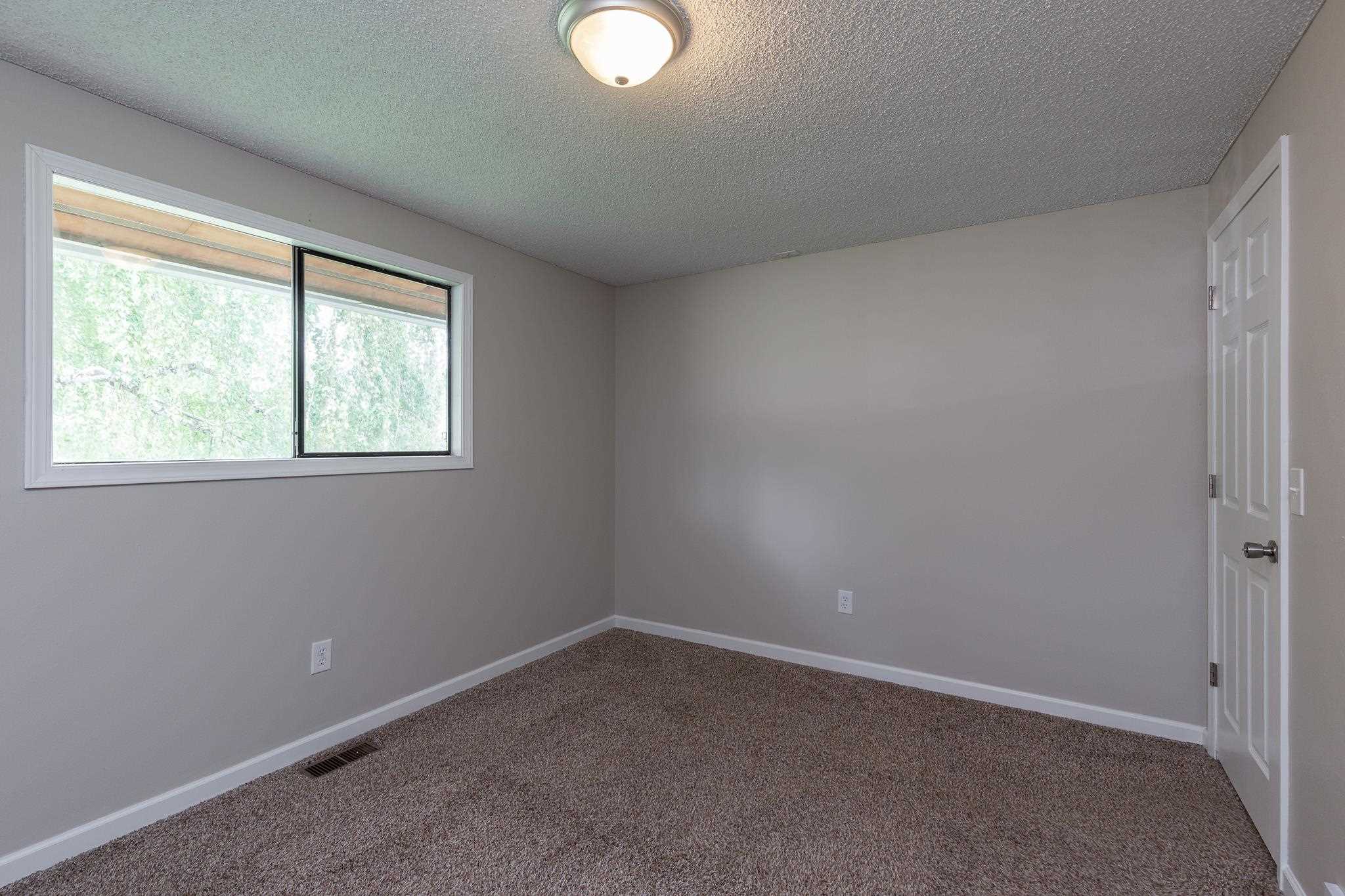 4333 South Locust Road Spokane Valley, WA 99206 - Photo 22 of 45 Gallery Image 22