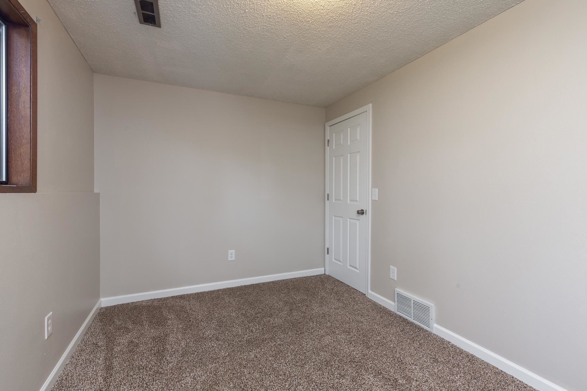 4333 South Locust Road Spokane Valley, WA 99206 - Photo 34 of 45 Gallery Image 34
