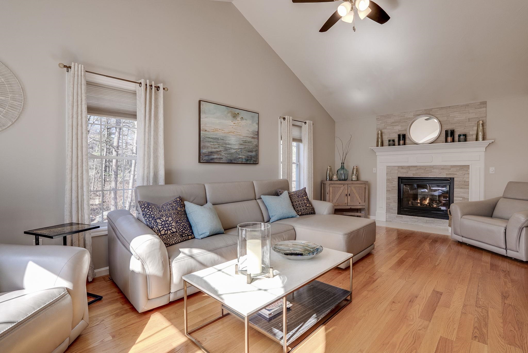 11 Coventry Lane Salem, NH 03079 - Photo 17 of 51