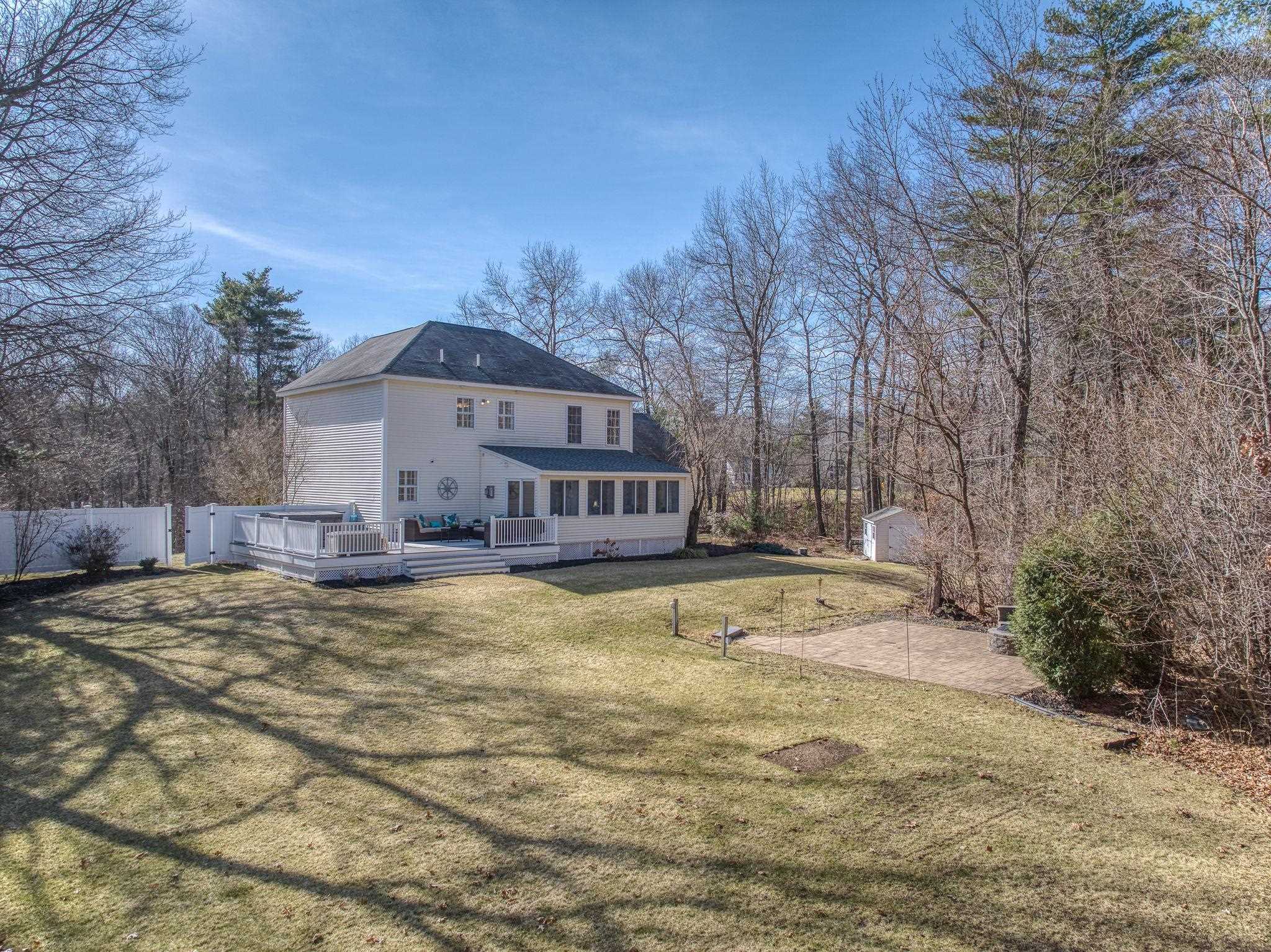 11 Coventry Lane Salem, NH 03079 - Photo 8 of 51