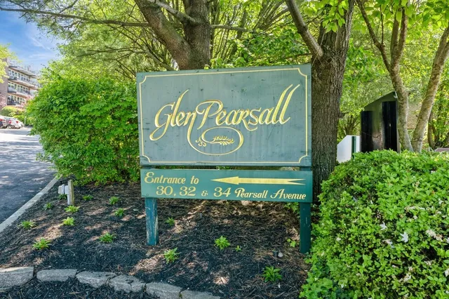 $330,000 | 32 Pearsall Avenue, Unit 1C, Glen Cove, NY 11542