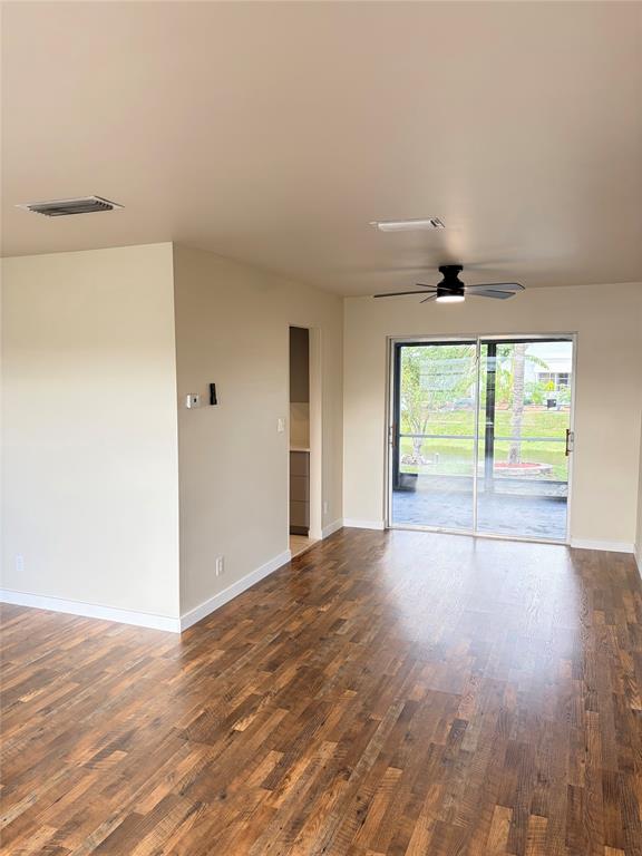 6875 Northwest 15th Street Margate, FL 33063 - Photo 5 of 32