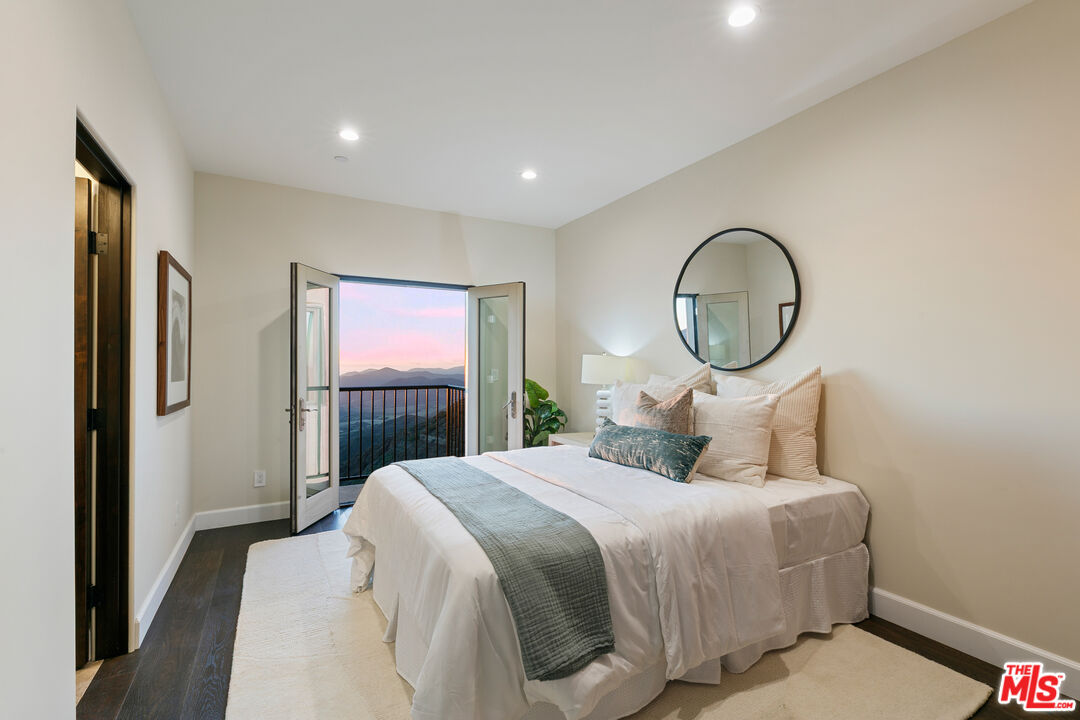 8567-rd Mipolomol Road Malibu, CA 90265 - Photo 14 of 33