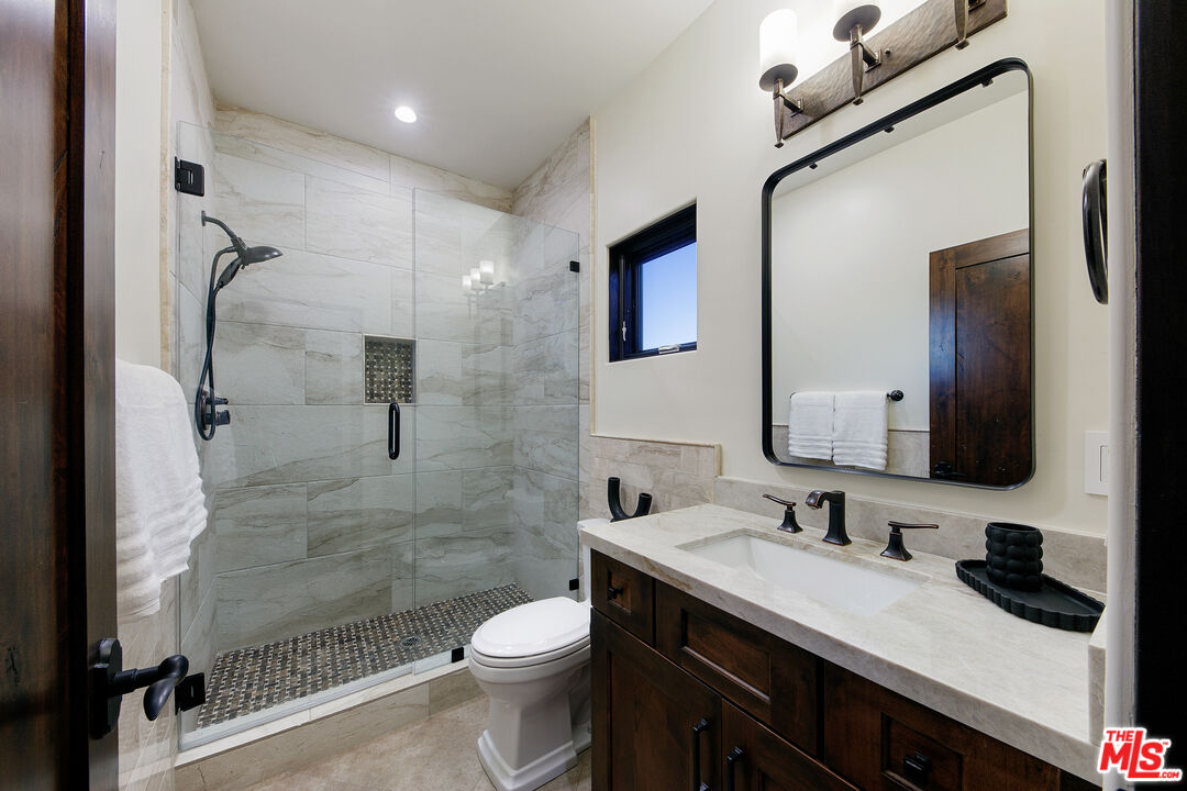 8567-rd Mipolomol Road Malibu, CA 90265 - Photo 24 of 33