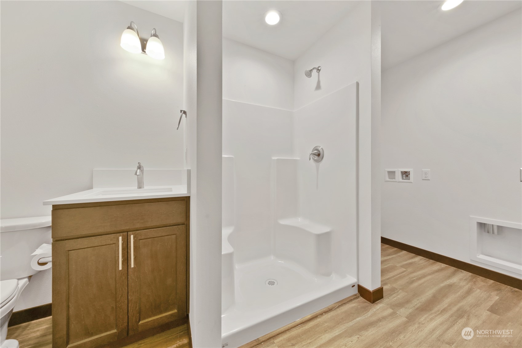9538 Holly Drive Everett, WA 98204 - Photo 17 of 22