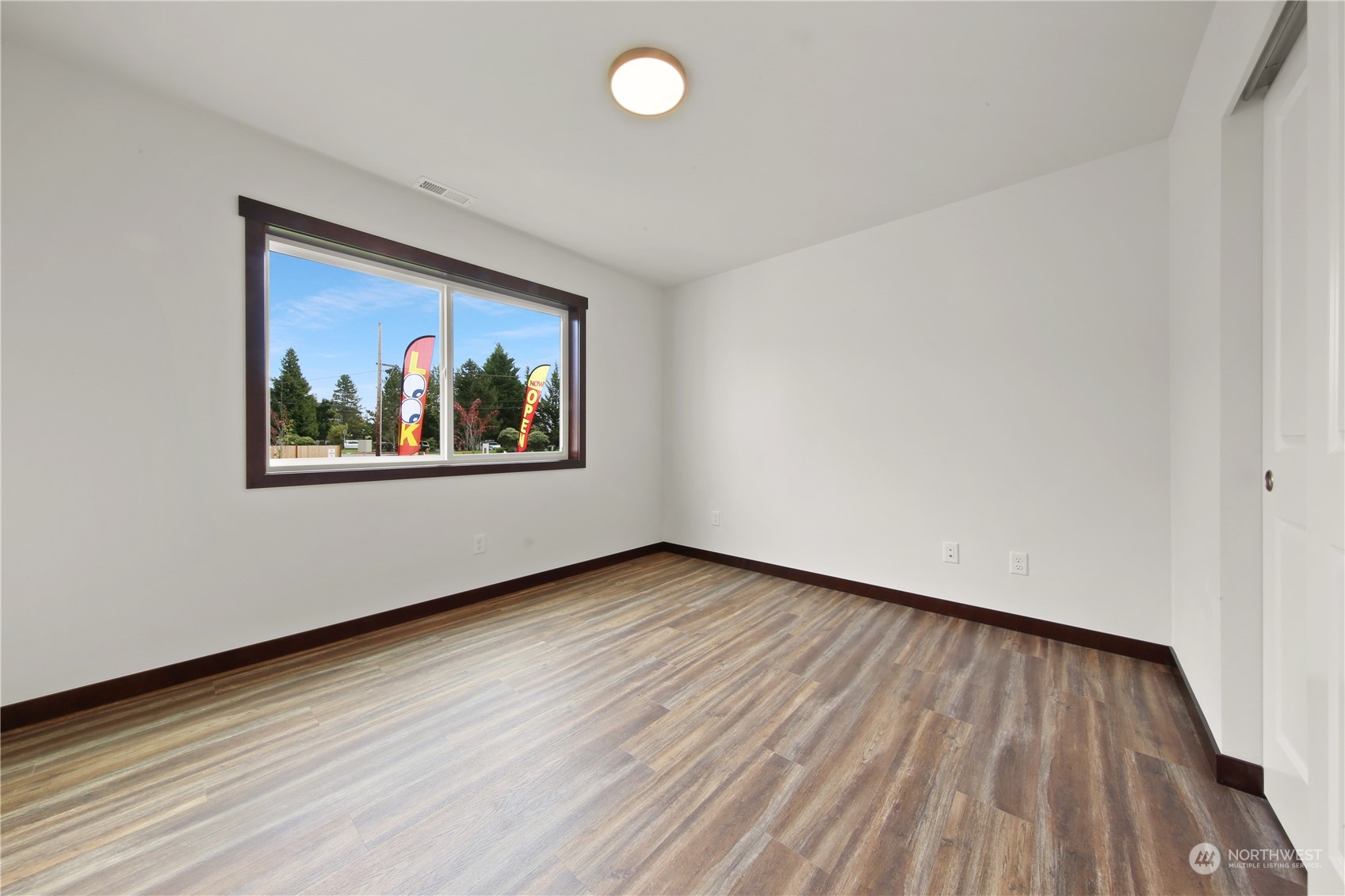 9538 Holly Drive Everett, WA 98204 - Photo 19 of 22