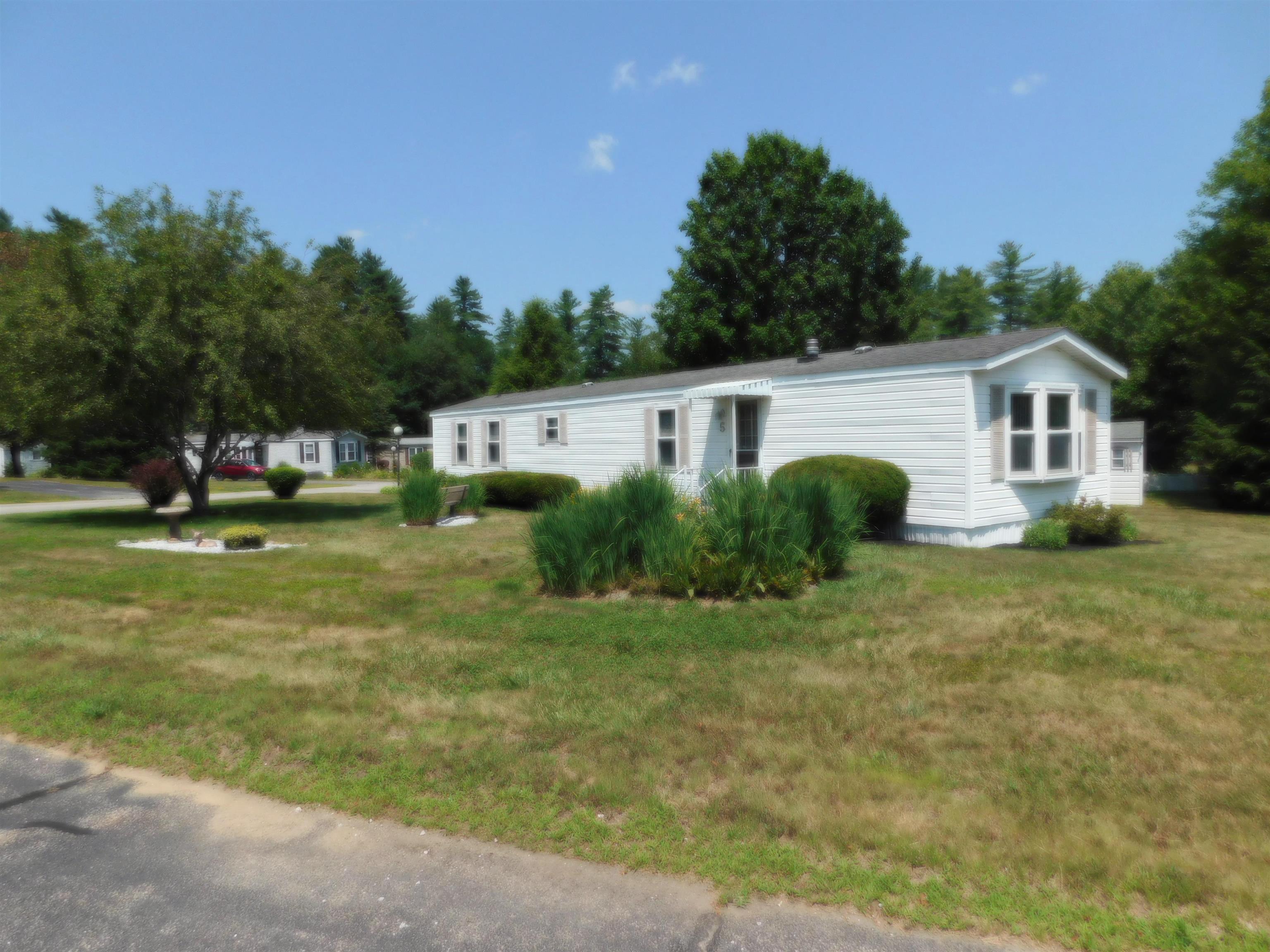5 Caribbean Lane Rochester, NH 03867 - Photo 2 of 37