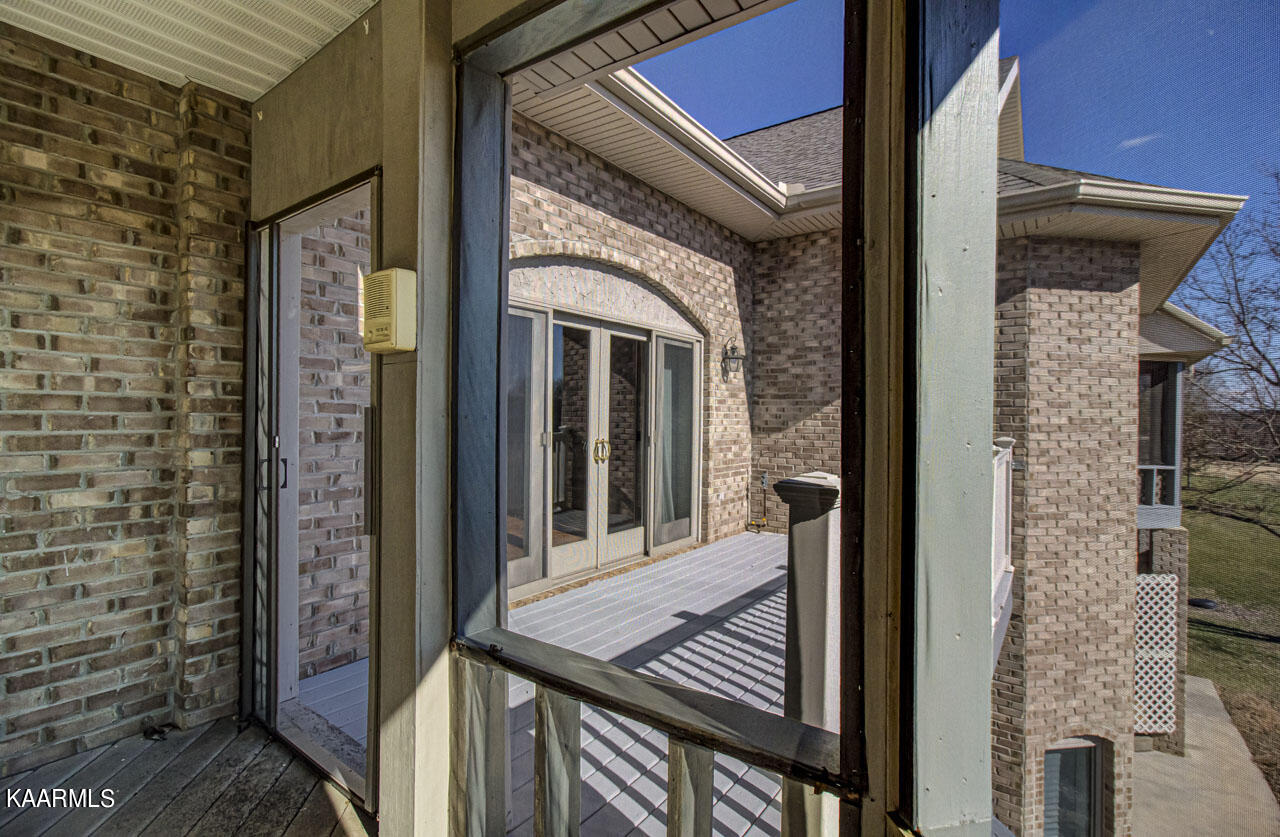 127 Santee Way Loudon, TN 37774 - Photo 19 of 37 Screened Porch