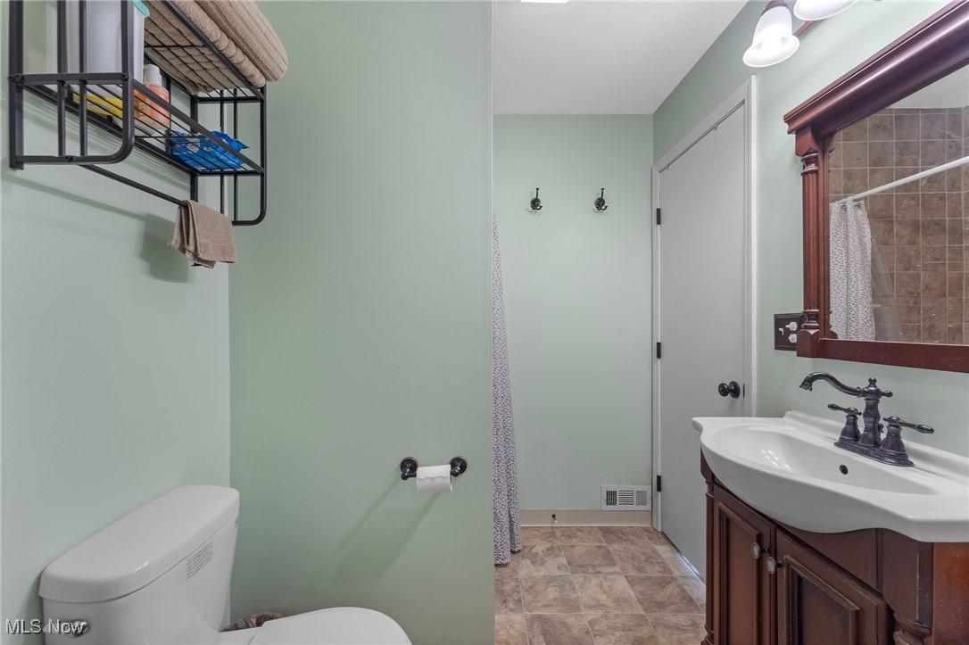 4359 Middle Ridge Road Perry, OH 44081 - Photo 29 of 49