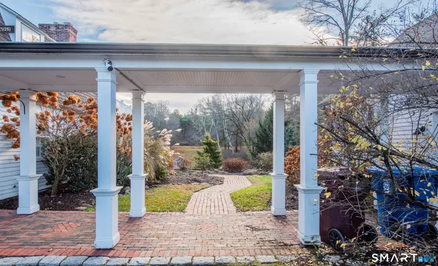 $2,800 | 157 Main Street, Farmington, CT 06032