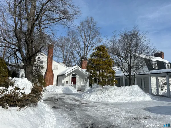 $2,500 | 157 Main Street, Farmington, CT 06032