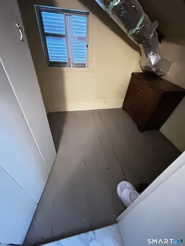 $2,800 | 157 Main Street, Farmington, CT 06032