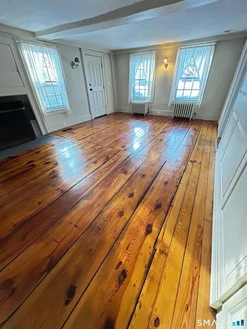 $2,800 | 157 Main Street, Farmington, CT 06032