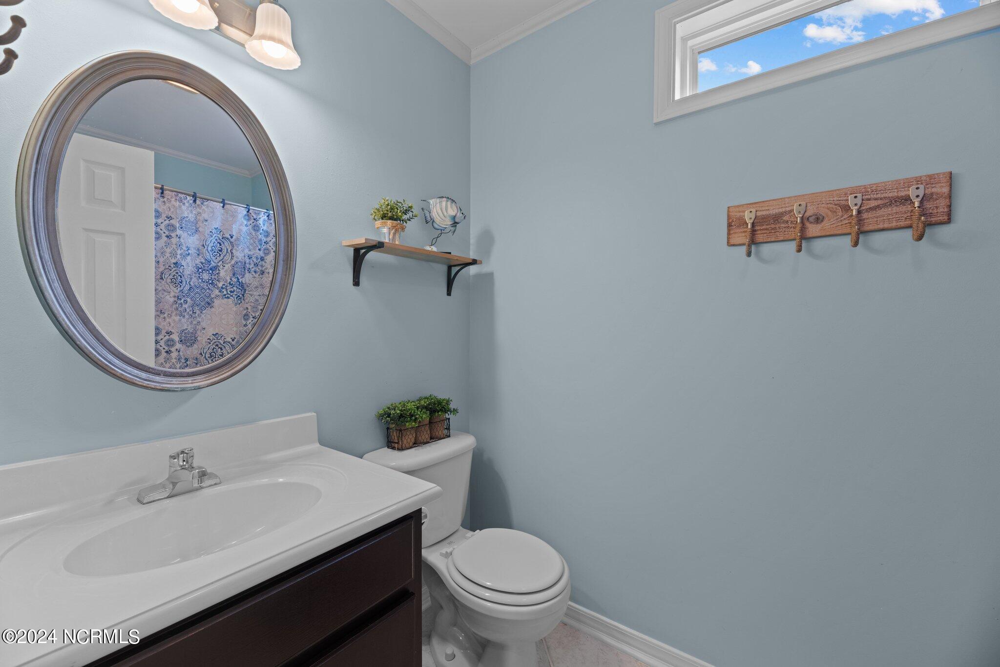 1116 Tebo Road New Bern, NC 28562 - Photo 17 of 37 guest bathroom