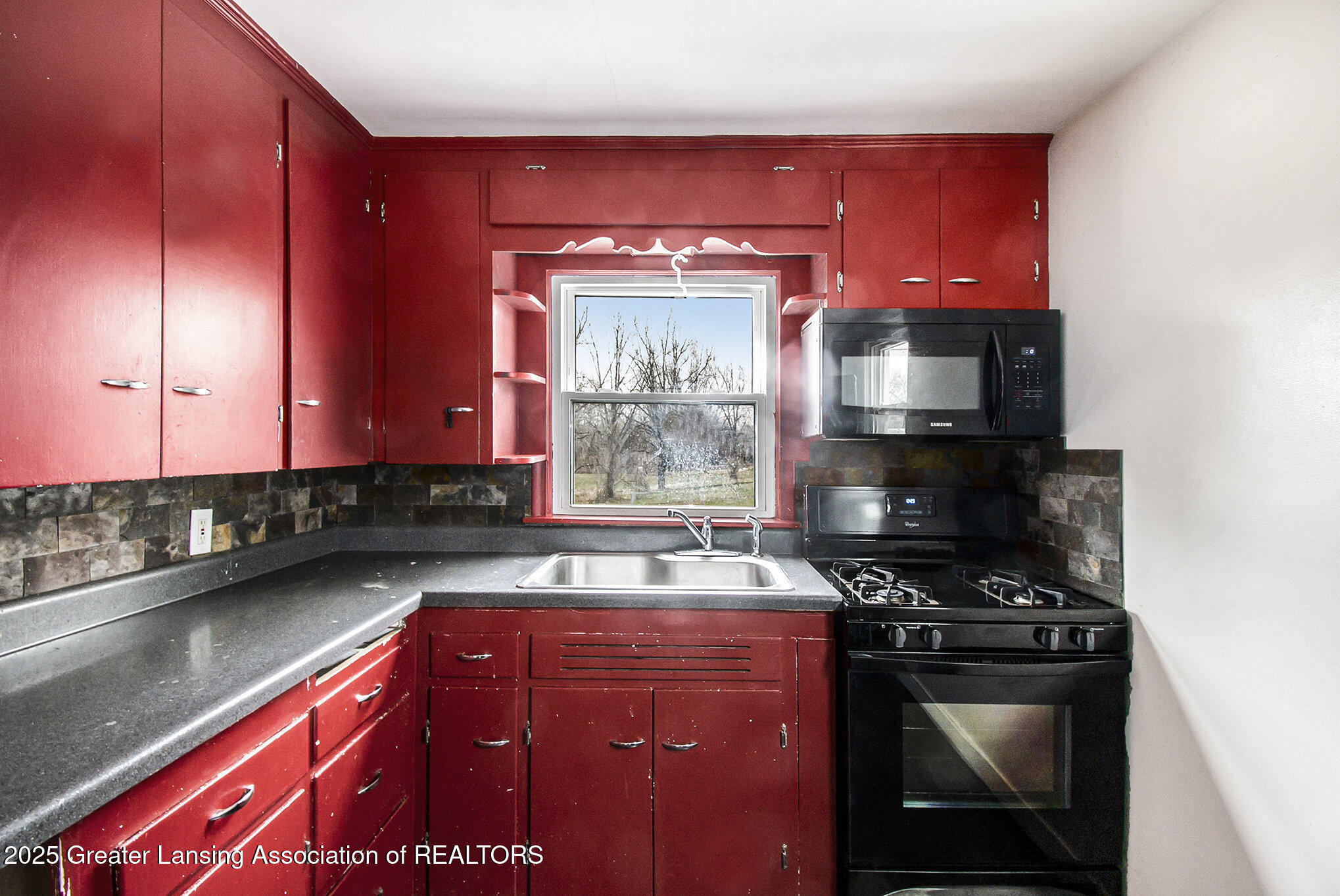 714 West Sheridan Road Lansing, MI 48906 - Photo 7 of 16 Kitchen