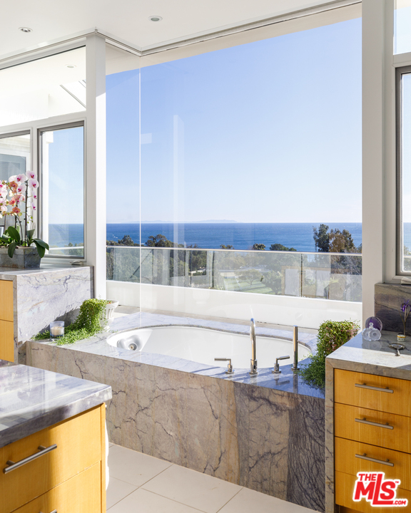 27454 Winding Way Malibu, CA 90265 - Photo 23 of 38 a view of living room with a sink and furniture