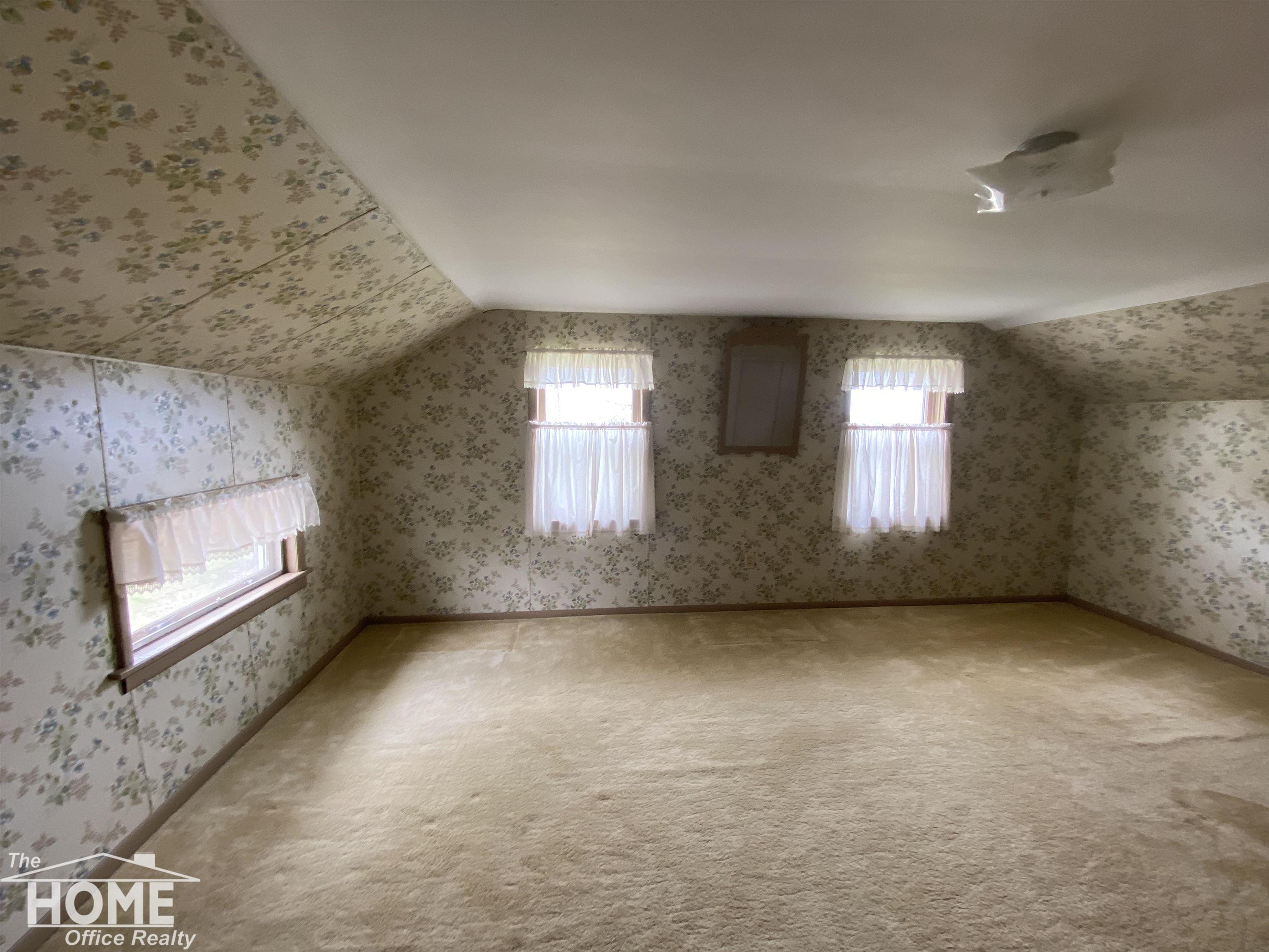 1701 West Riley Road Owosso, MI 48867 - Photo 14 of 36 50106722-13.JPG