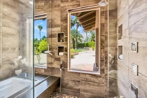 $2,250,000 | 696 East Vereda Sur, Palm Springs, CA 92262