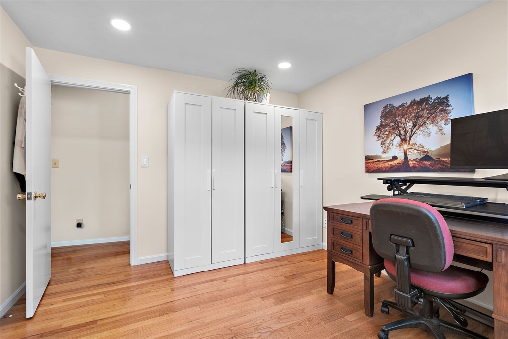 49 Hamilton Road Northborough, MA 01532 - Photo 28 of 41 Gallery Image 28