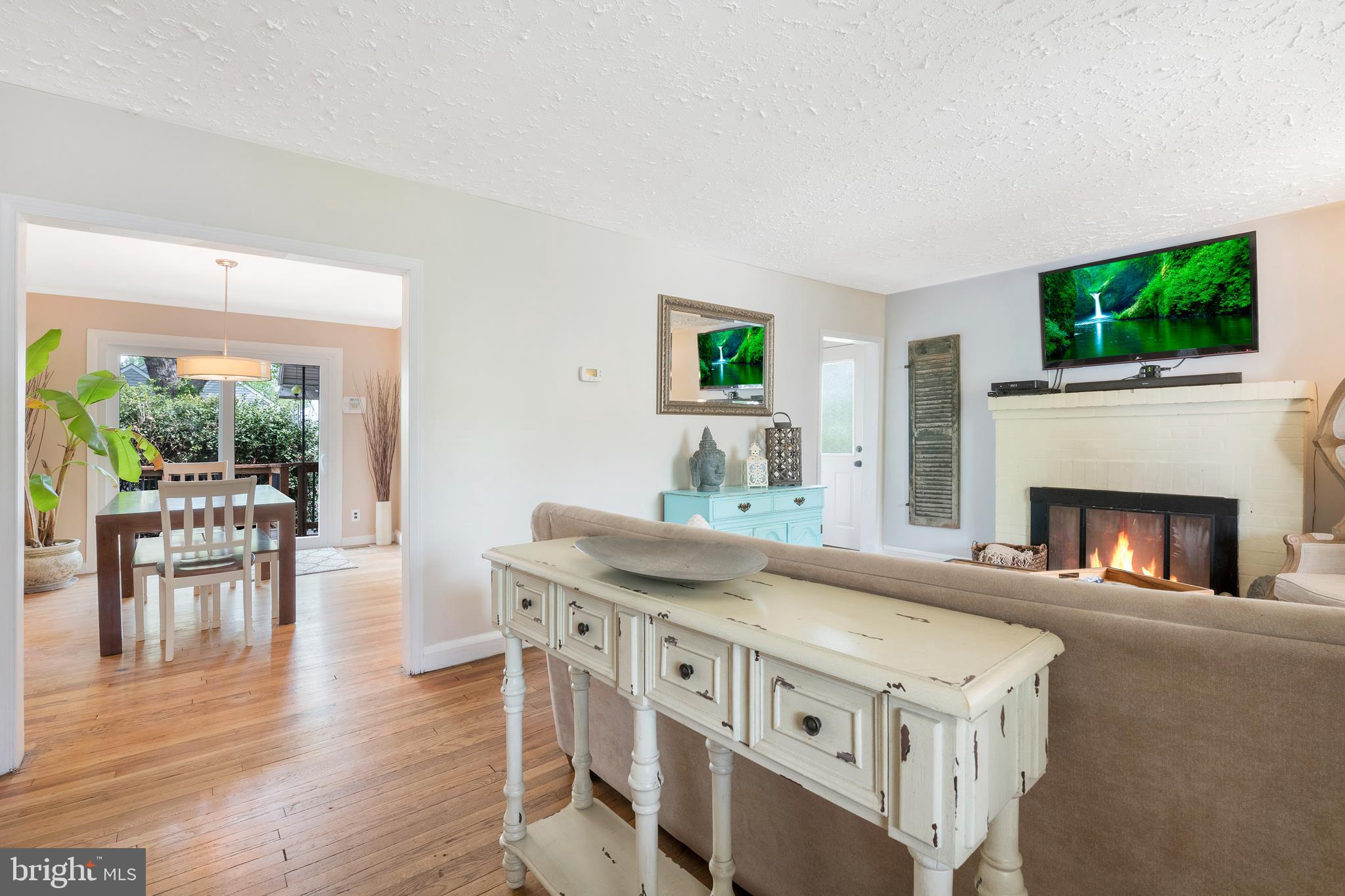 418 Cresswell Road Baltimore, MD 21225 - Photo 22 of 41 Spacious and clean for $250k WHAT!