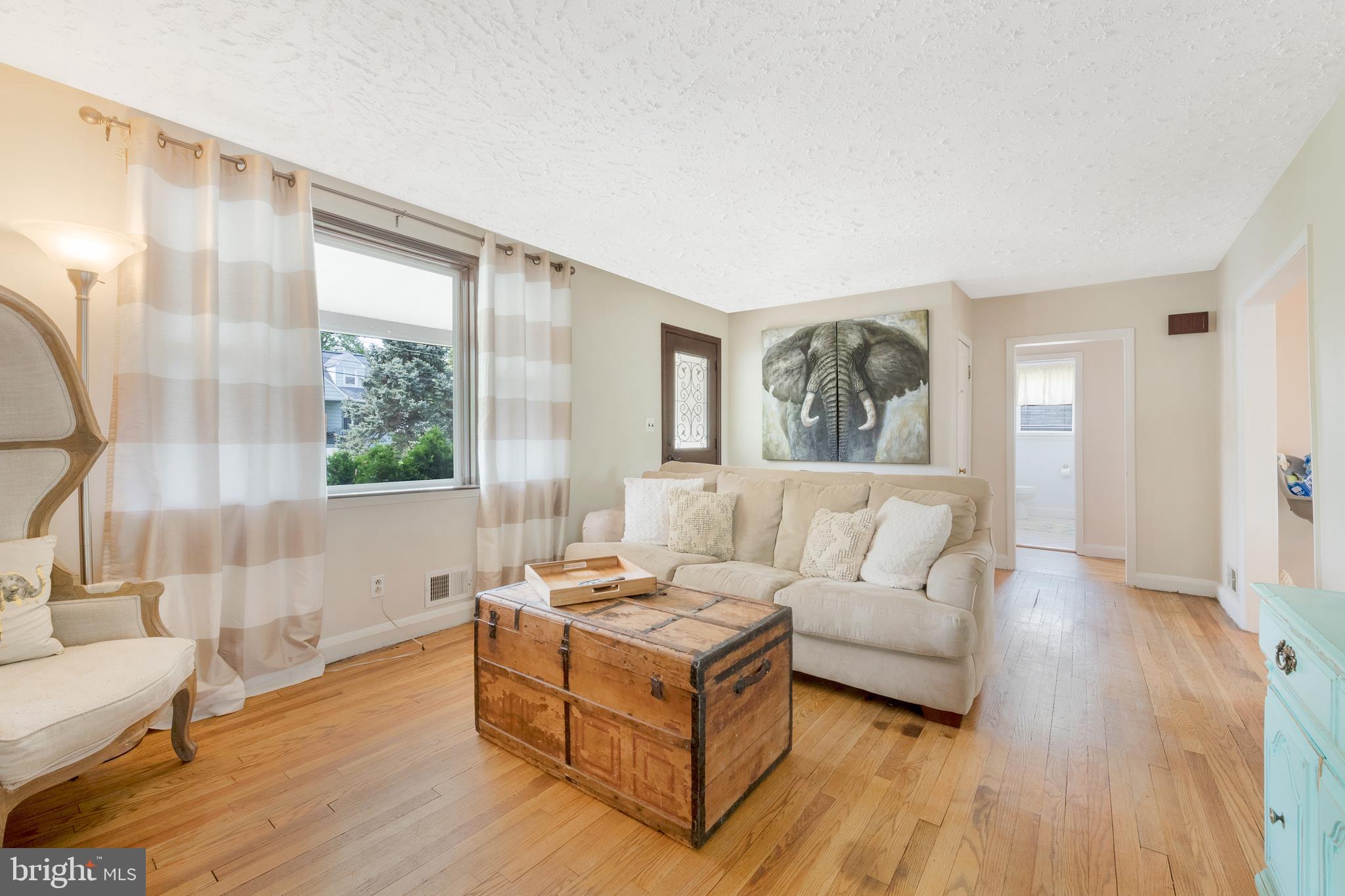 418 Cresswell Road Baltimore, MD 21225 - Photo 25 of 41 Party ready inside and out!