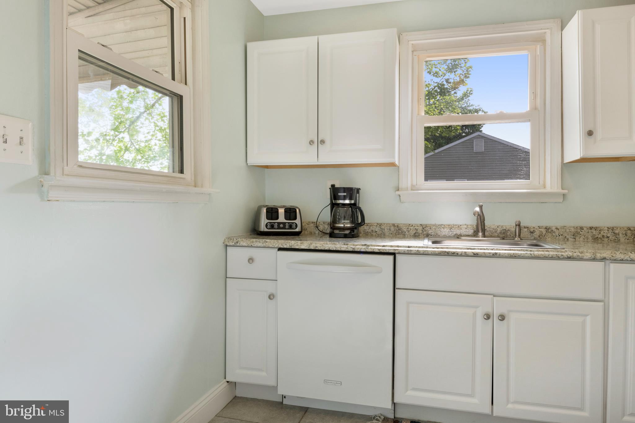 418 Cresswell Road Baltimore, MD 21225 - Photo 4 of 41 Gallery Image 4