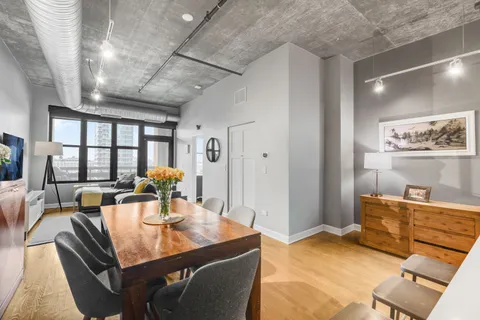$444,000 | 849 North Franklin Street, Unit 1201, Chicago, IL 60610