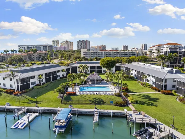 $645,000 | 991 Collier Court, Unit A107, Marco Island, FL 34145