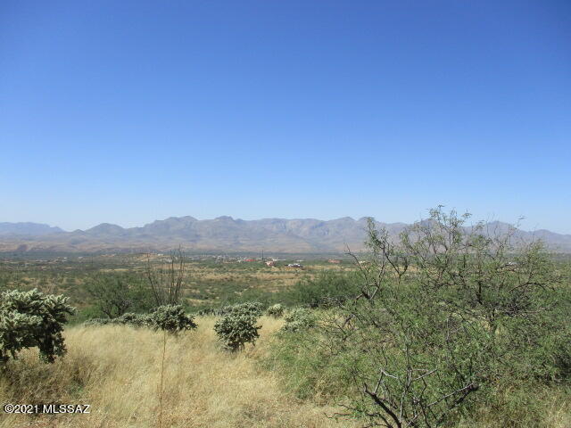 231 Via Nazas, Unit 31 Rio Rico, AZ 85648 - Photo 6 of 8