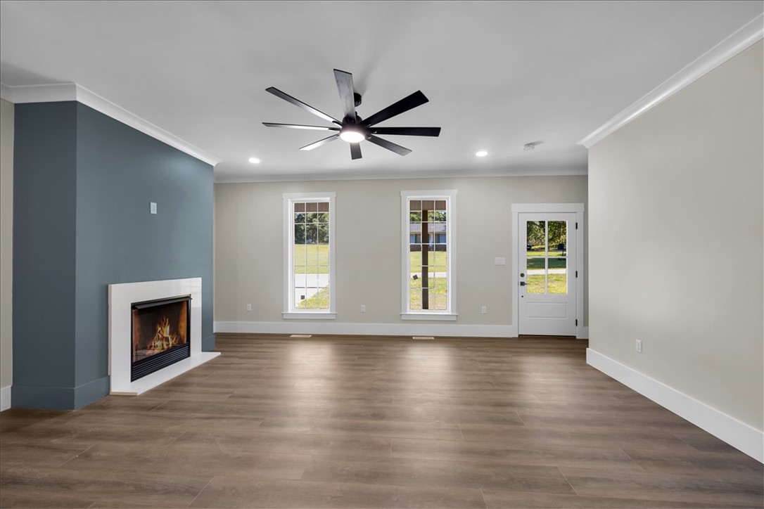 127 Boxwood Lane Anderson, SC 29621 - Photo 8 of 41 Gallery Image 8