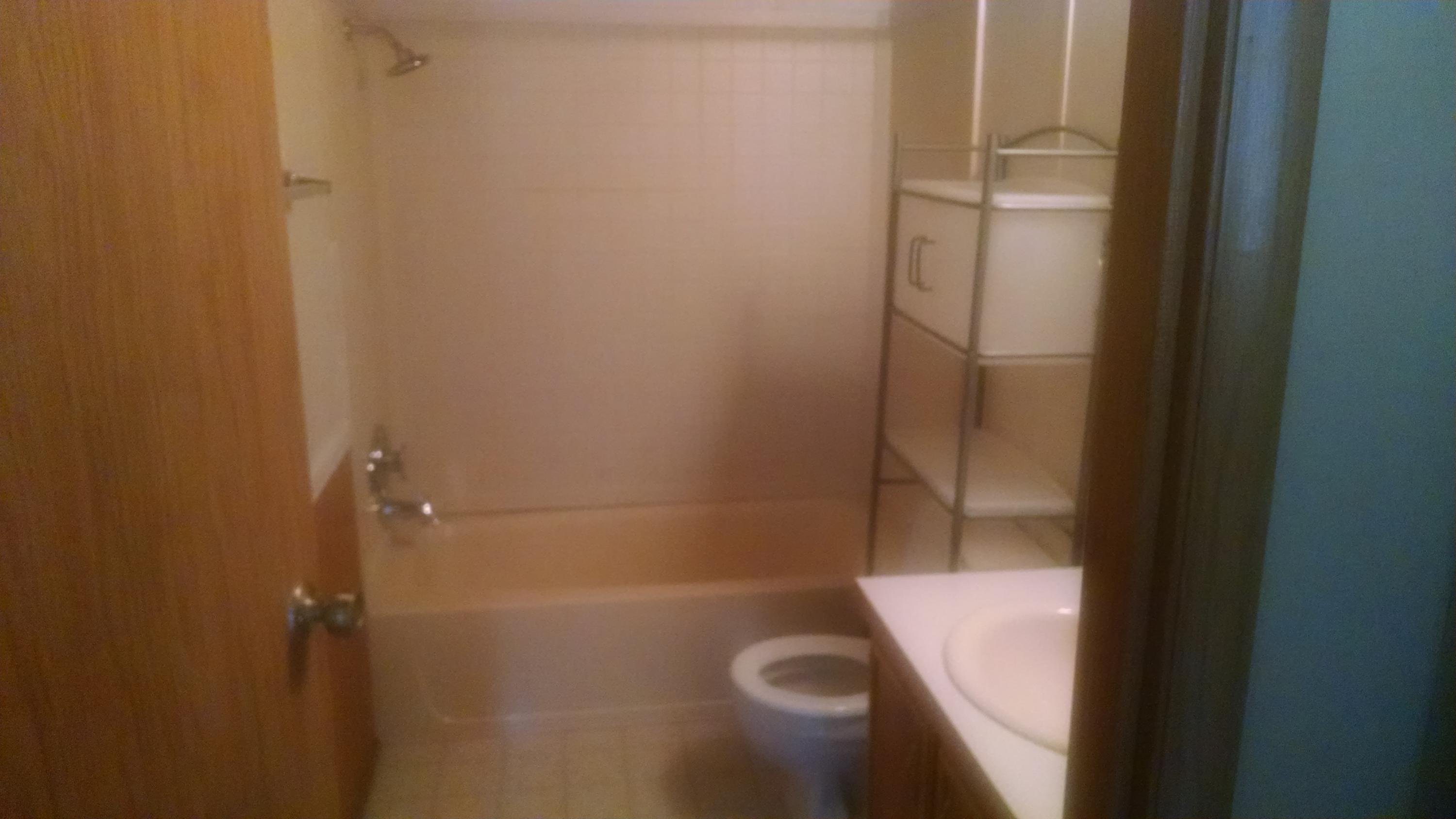 25900 Tyee Road Cloverdale, OR 97112 - Photo 16 of 20 Guest Bath