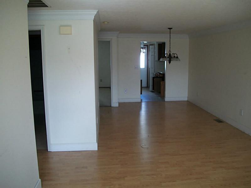 4426 Ridgewood Road East, Unit 4426 Springfield, OH 45503 - Photo 2 of 8