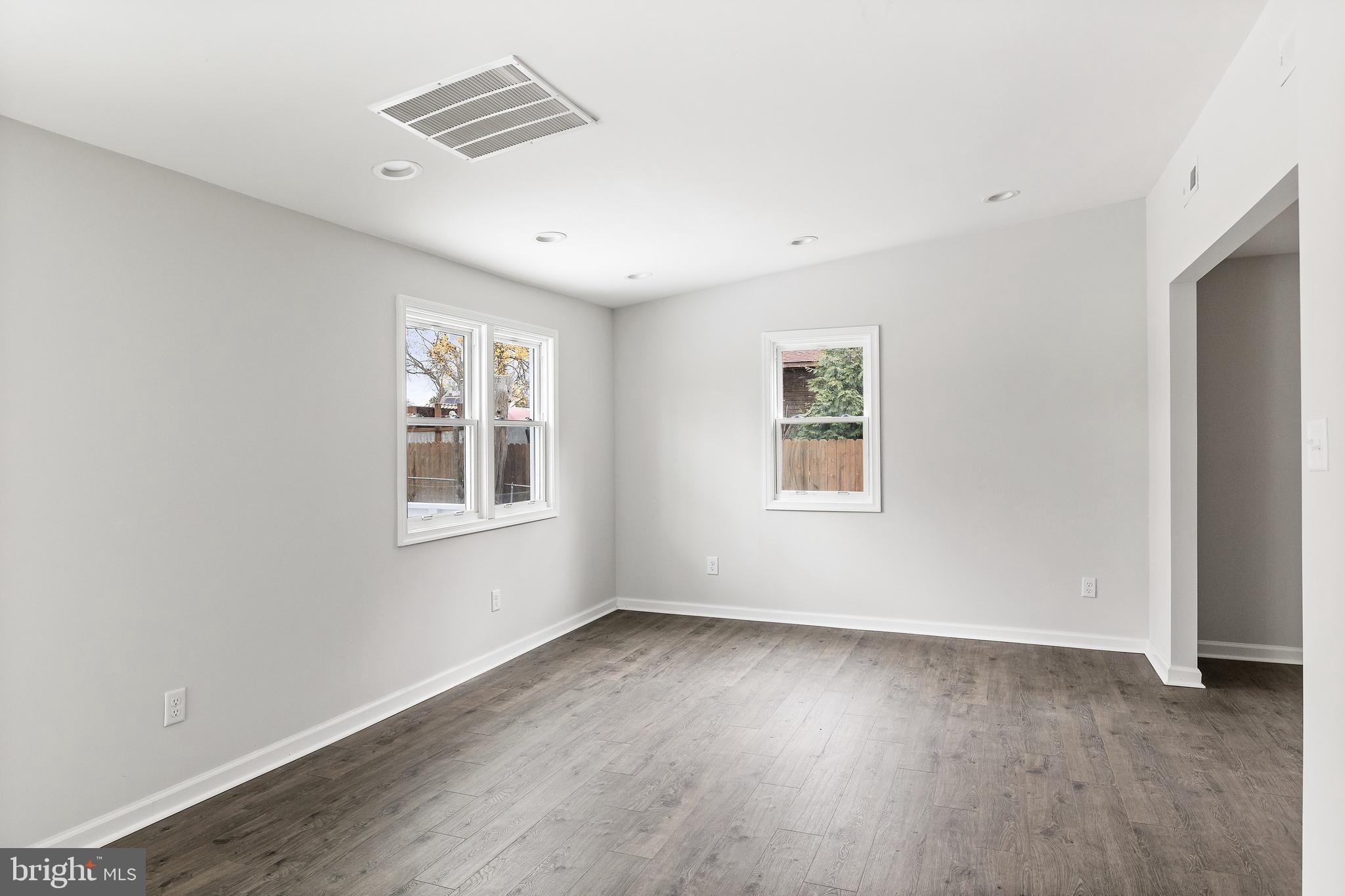 116 Heritage Road Mantua, NJ 08051 - Photo 2 of 13 Gallery Image 2
