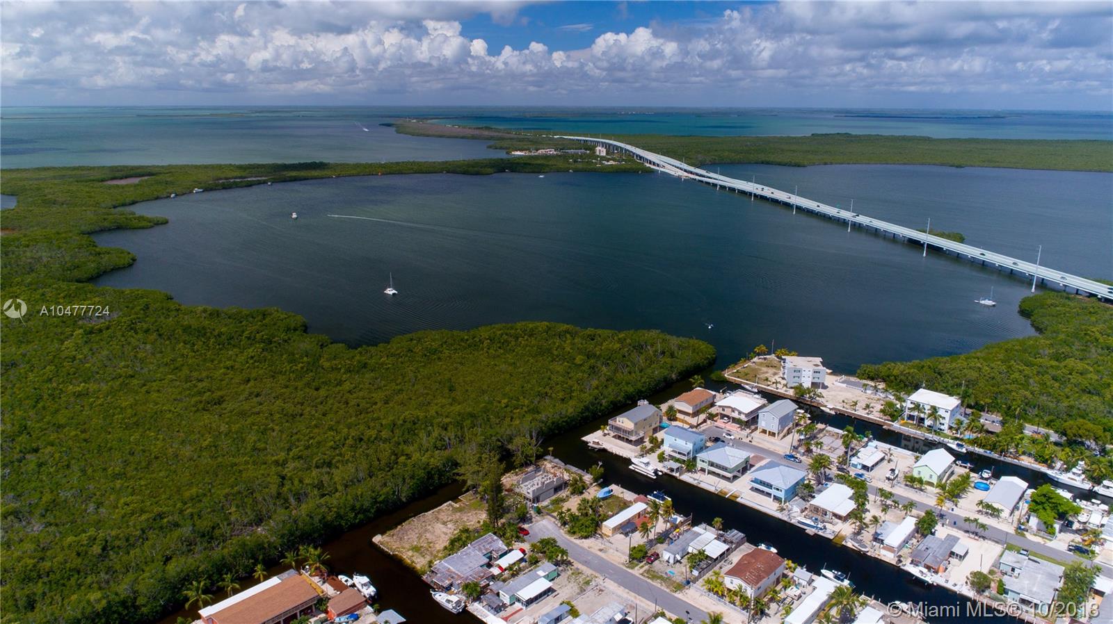 464 Big Pine Road Key Largo, FL 33037 - Photo 8 of 34 Gallery Image 8