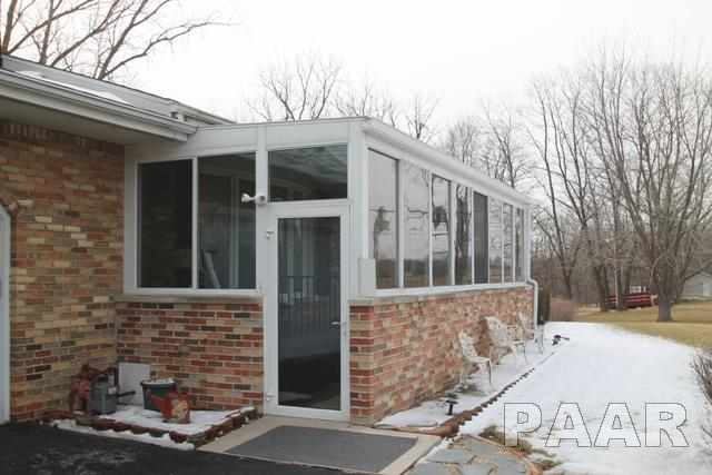 1549 Hickory Point Road Metamora, IL 61548 - Photo 2 of 25