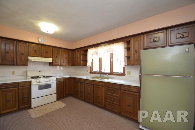 1549 Hickory Point Road Metamora, IL 61548 - Photo 6 of 25