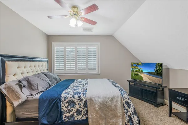 $345,000 | 502 Lorie Lane, Pasadena, TX 77586