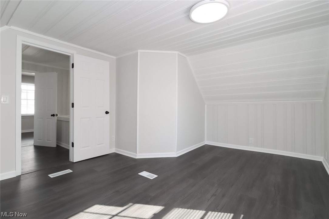 3713 Pennington Road Cleveland, OH 44120 - Photo 24 of 35 Gallery Image 24