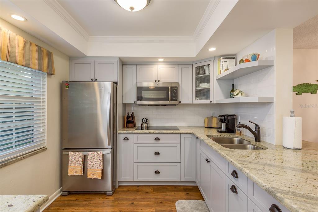 952 Virginia Street, Unit 105 Dunedin, FL 34698 - Photo 4 of 26