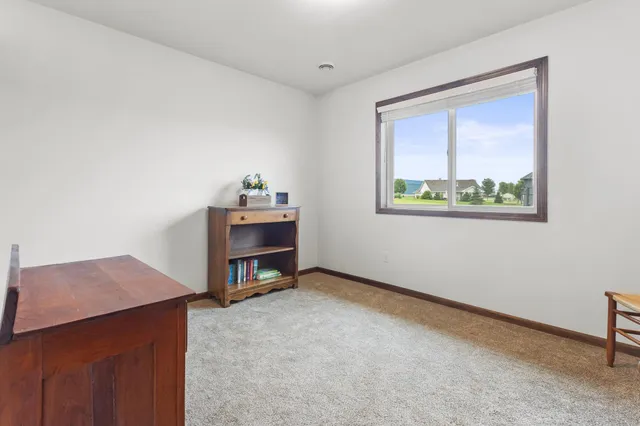 $275,000 | 888 Tallgrass Court, Wanamingo, MN 55983